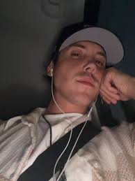 hi, just checkin-in with sum summer selfies don't mind me