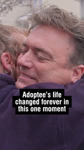 "I'll never forget this day for as long as I live." 🥹 Michael’s sister has  known about him since she was a teenager—and now, after years apart, they  finally meet for the first time. #RelativeRace ...