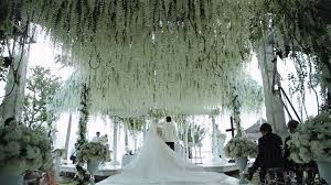Touch device users, explore by touch or with swipe gestures. Chiz Escudero And Heart Evangelista Balesin Wedding Video Youtube