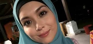 Siti saleha & lutfi :: Siti Saleha Dan Suami Encikshino Com
