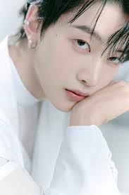 ZEROBASEONE The 5th Mini Album 「 𝗕𝗟𝗨𝗘 𝗣𝗔𝗥𝗔𝗗𝗜𝗦𝗘 」 Concept Photo  HIDE ver. #SEOKMATTHEW #석매튜 💿 Pre-Save zb1blue.kr 2025.02.24 18:00 (KST)  #ZEROBASEONE #ZB1 #제로베이스원 #BLUE_PARADISE #BLUE #ZEROBASEONE_BLUE