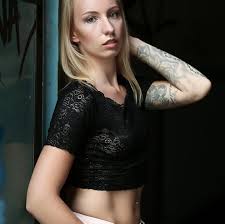 Frank duggan is on facebook. Sara Jane Fotomodel Grid Girl Home Facebook