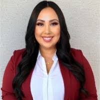 Rosa Gamez's Instagram, Twitter & Facebook