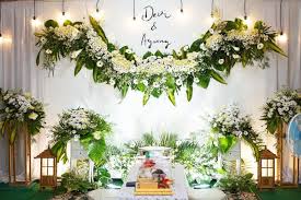 Simple Wedding By Nareswari Decoration Di 2020 Dekorasi Pernikahan Pernikahan Seni