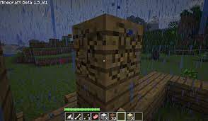 The crosshair is the marker in the center of the screen which is used for letting the player know what and where they are going to hit or fire a weapon. My First Texture Pack Resource Packs Mapping And Modding Java Edition Minecraft Forum Minecraft Forum