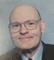 Lyn Spence's Instagram, Twitter & Facebook