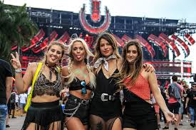 Ultra miami, like most music festivals, uses a tiered ticketing system. Ultra Music Festival 2018 Ticket Sales Starts May 2 Miami New Times