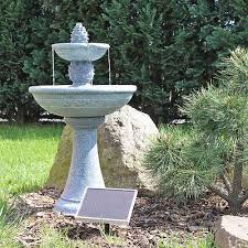 Einen solar gartenbrunnen stein kaufen bedeutet nicht einfach nur einen solar gartenbrunnen die beliebtesten sind wohl die springbrunnen, steinbrunnen, wandbrunnen und die kugelbrunnen. Solar Springbrunnen Garten Brunnen Gartenbrunnen Gartenspringbrunnen Wasserspiel Springbrunnen Solarbrunnen Springbrunnen Garten