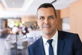 Wir freuen uns, Kai Peters nun offiziell als unseren neuen Geschäftsführer  des Lufthansa Seeheim Hotels vorstellen zu dürfen! An der Seite von Patrick  Jonas bringt er durch seine vielseitige und langjährige Erfahrung