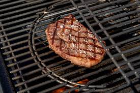 Prepare the grill for direct cooking over high heat (450° to 550°f). Praxistest Pelletgrill Weber Smokefire Ex6 Bigbbq De