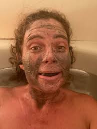 Nick's new beauty routine :salad facial +nap treatments