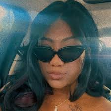 Micah Eugene Jr (@KissMyMIC)