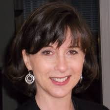 Eileen Salinas's Instagram, Twitter & Facebook