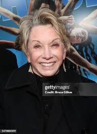 628 Sandi Duncan Photos & High Res Pictures