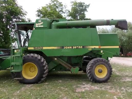 John Deere 9400 Combine