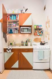 These hidden fixtures, which are fairly easy to retrofit beneath upper wall cabinets, bathe the for those who want to upgrade their kitchen with under cabinet led lighting (seen in the video above), the installation isn't as straightforward. 25 Awesome Ways To Use String Lights In Kitchens Digsdigs