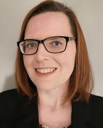 Lauren Strunk's Instagram, Twitter & Facebook