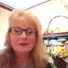 Missing my Valentine today. She makes me who I am and when we are apart I  don't feel complete. Love you Baby. Happy Valentine's Day ❤️