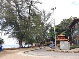 It is located 5 kilometres east from the town centre in kuantan. Tatknows Teluk Cempedak Kuantan