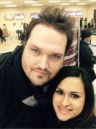 Grady Long در X: «Me & My Love. Departing to Kerala.  https://t.co/8PUktoqk9k»