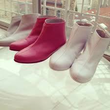 Housse de couette percale chinese flower. Chaussures Courreges La Redoute