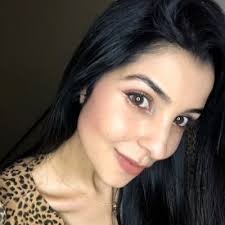 Elena Rueda (@vivirueda10)