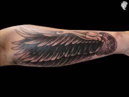 Angel Wing Tattoo On Forearm Arm Wing Tattoo Flugel Tattoo Engelsflugel Tattoos Tattoos Unterarm