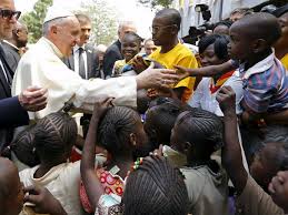 Resultado de imagem para papa francisco na africa