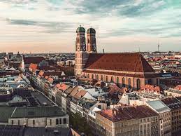 Aktuelle news rund um die bayerische landeshauptstadt finden sie auf tz.de. Duales Studium Munchen Dein Campus Der Iu Munchen