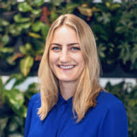 Eve Sutton's Instagram, Twitter & Facebook