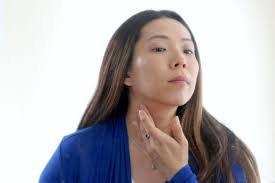 The Correct Way to Apply Moisturizer