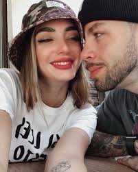 Hoy celebramos tu cumpleaños, pero tu vida la celebro todos los días.  Celebro tu amor, tu inteligencia y tu bondad. Celebro tu paciencia y tu  forma de amar tan bonita. Celebro tu