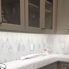 Chandelier Carrara Teardrop Glass Mosaic Tile White Kitchen Remodeling White Backsplash Kitchen Chandelier