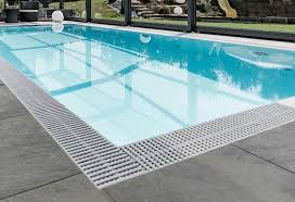 Was Bei Der Planung Eines Privaten Pools Mit Uberlaufrinne Zu Beachten Ist Bsw