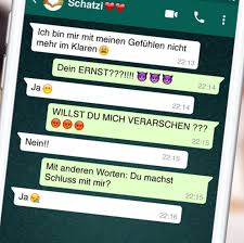 Ich bin seit 8 monaten mit meiner freundin zusammen, am anfang hätte ich nicht glücklicher sein können aber inzwischen bin ich mir nicht sicher, ob es nicht besser wäre, es zu beenden. Wenn Der Freund Plotzlich Bei Whatsapp Schluss Macht Stern De