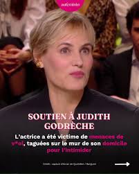 Diffusion ce soir du documentaire « Valérie Bacot : le dernier procès » à  22h45 sur @france.tv #affaire #bacot #valeriebacot #violencesconjugales  #violencesfaitesauxfemmes #violence #documentaire #francetv #femme #victime  #justice #avocate ...