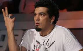 Trupa romaneasca vita de vie va concerta joi, 5 martie, de la ora 21:00 la hard rock cafe din bucuresti. Adi Despot Solistul De La Vita De Vie Printre Raniti Trupa Si A Anulat Concertele Ziarul National