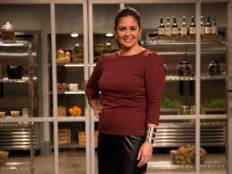 How tall and how much weigh antonia lofaso? Antonia Lofaso Bio Antonia Lofaso Food Network