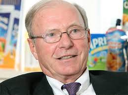 Wild gibt sich internationale Struktur