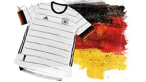 Das deutschland trikot 2018 in grün: Das Neue Deutschland Trikot Das Heimtrikot Von Adidas Fur Die Em 2020