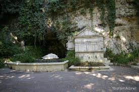 Fleurette de nérac († 25. Photo A Nerac 47600 Fleurette Et Sa Legende Dans La Garenne Nerac 17109 Communes Com