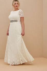 Find the perfect wedding dress for your special day at a wed2b. Where To Find Cheap Wedding Dresses Under 500 Online Cheapism Com