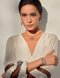 Falmouth Living by the Sea