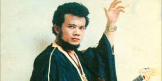 Rhoma irama rita sugiarto duet terpopuler u0026 syahdu mp3 duration 57:13 size 130.96 mb / azmira music u0026 karaoke 2. Cerita Perjalanan Karier Rhoma Irama Dan Soneta Arus Utama Musik Dangdut Tanah Air Merdeka Com