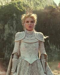 With helen mirren, james cromwell, alex jennings, roger allam. Koroleva Ingrit Disney Wiki Fandom