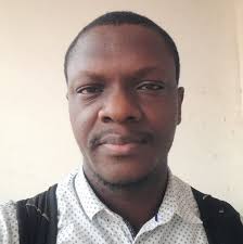 LIBÉREZ AMRON !!!!! Et tous les prisonniers politiques !! Ceci est plus  qu'une injure à notre intelligence!!! Vous parlez d'etat de droit et de  justice et qu'il aurait enfreint à la loi ?