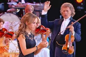 André Rieu invited a 15-year-old singer to perform onstage at his ...