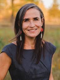 Sheila Beaton's Instagram, Twitter & Facebook