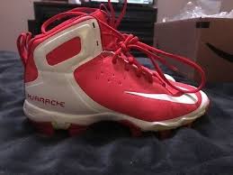 Black And Gold Baseball Cleats Youth Nike Baseball Cleats Youth Size 6 5y Red Ebay In 2020 Baseball Cleats Nike Molded Baseball Cleats