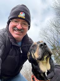 looking good in the parade Robert DeSanto